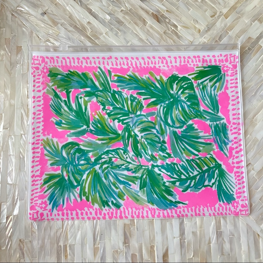 NEW Lilly Pulitzer Zip pouch Pink Blossom